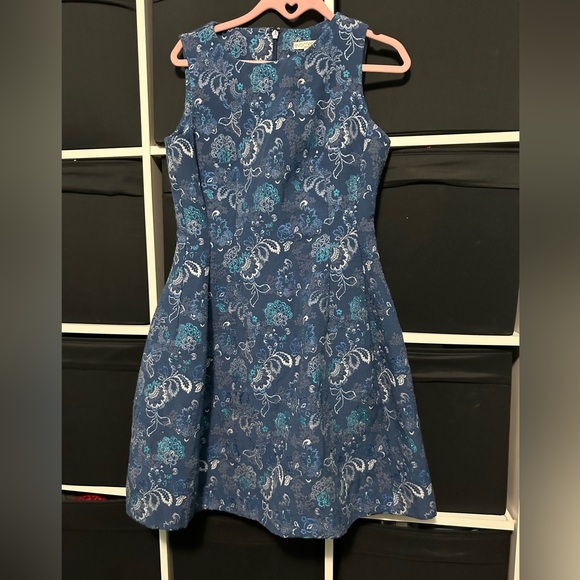 evamendes Elegant Blue Floral Women's Dress - Picture 2 of 2